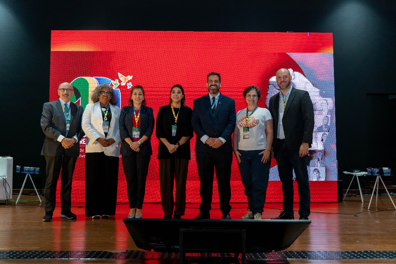 A Issup Brasil é uma rede global de profissionais, formada por indivíduos e organizações que atuam na área, e que se divide nos chamados.