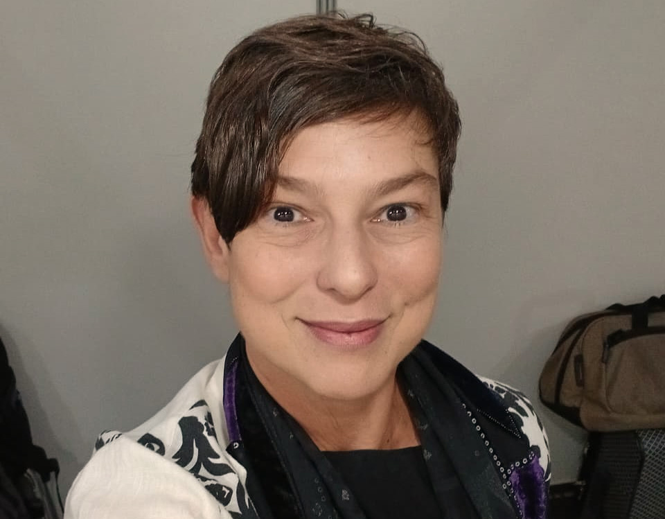 Entrevista com Maria Paula Fidalgo, que é atriz, escritora, apresentadora e psicóloga, e também é Embaixadora da Paz.